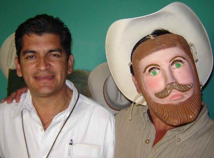 Antonio de Marco Gmez Prez y el huehue ...Alejandro